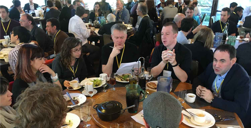 Experts converse over a meal at the Asilomar conference. (Image: FLI)